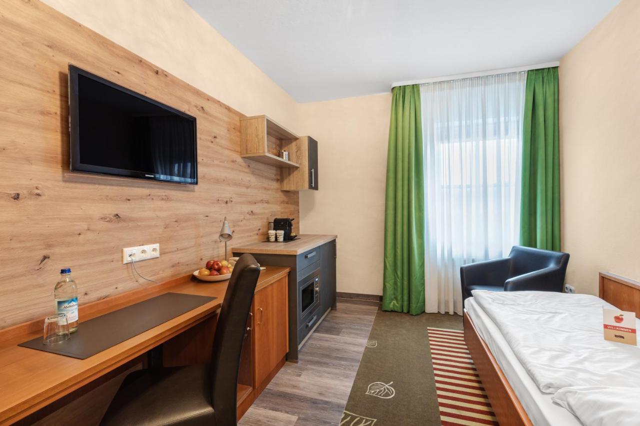 Schieners Hotel & Apfelhof Apartments Wemding Dış mekan fotoğraf