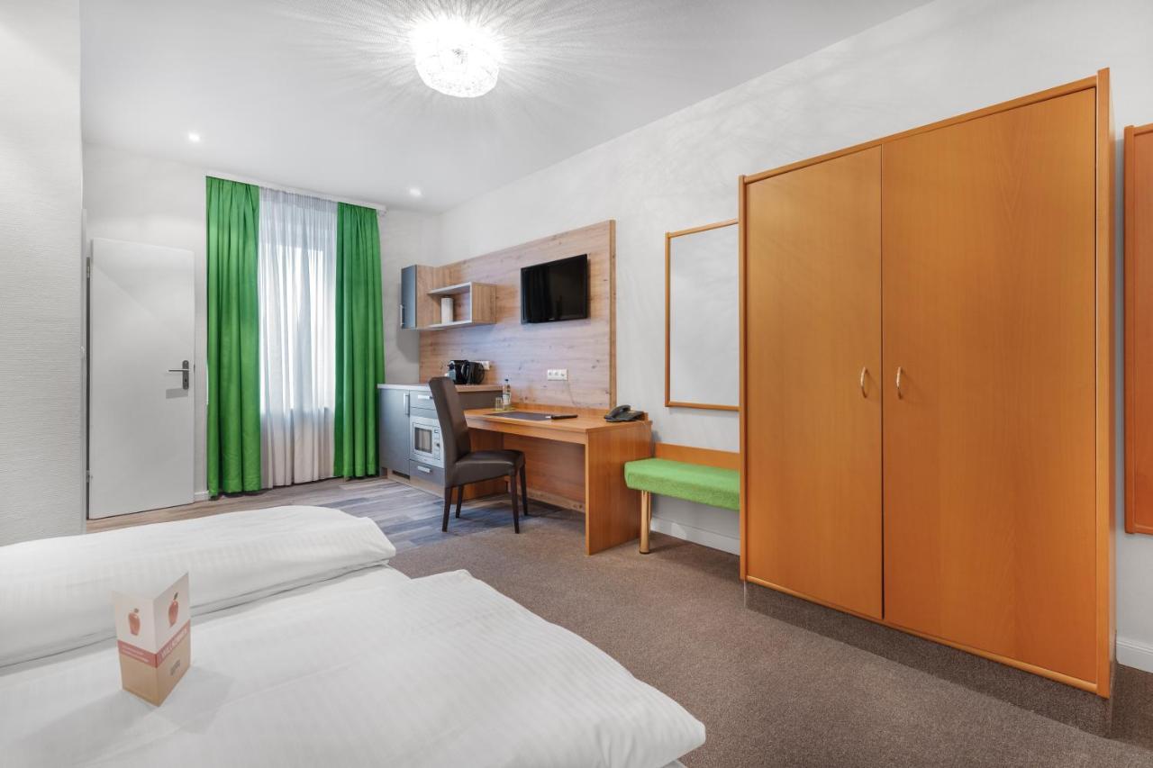 Schieners Hotel & Apfelhof Apartments Wemding Dış mekan fotoğraf